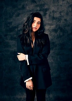 Iman Vellani image 1 of 4
