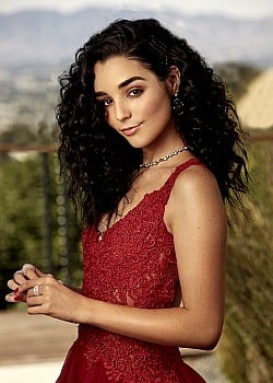 Indiana Massara image 3 of 4