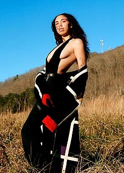 Indigo De Souza image 3 of 3