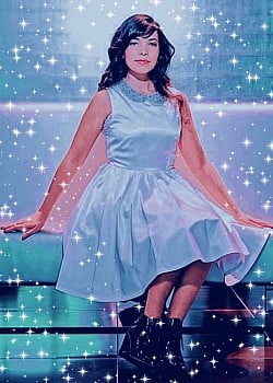 Indila image 4 of 4