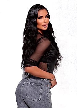 Ioanna Bella image 2 of 2