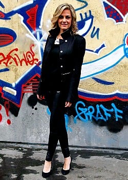 Irene Grandi image 1 of 4