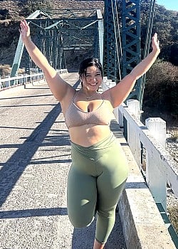 Irene Mendoza image 4 of 4