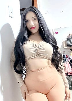Isabel Ruiz (Instagram) image 4 of 4