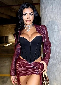 Isabela Agudelo Sanchez image 3 of 4