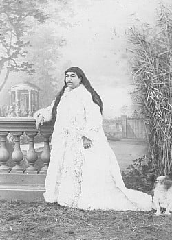 Ismat Al-Doulah image 4 of 4