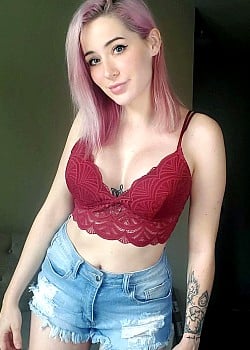 ItsLeslieTwitch