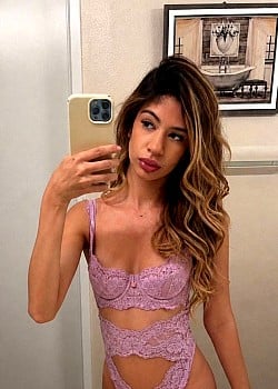 Itsmiaxo image 2 of 2
