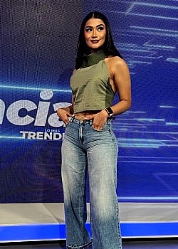 Ivette Rosales image 2 of 4