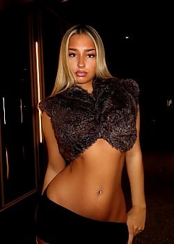 Izzabelle Wensley image 4 of 4