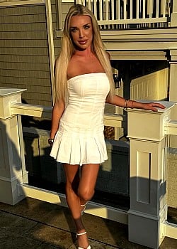 Izzy Spatzier image 1 of 1