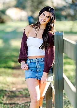 Izzy Wyman image 2 of 3