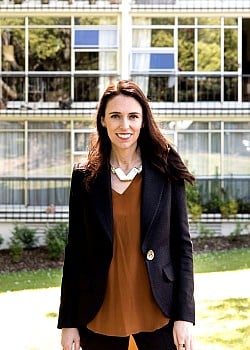 Jacinda Ardern image 2 of 3
