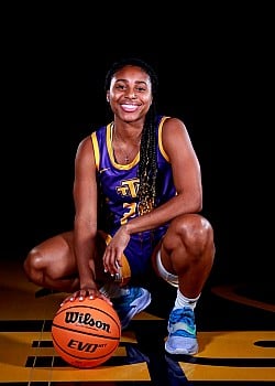 Jada Guinn image 4 of 4