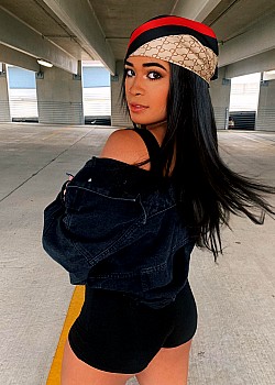 Jada Harden image 2 of 4
