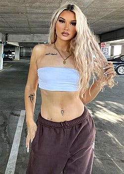 Jade Amber (TikTok) image 2 of 4