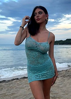 Jade Coulthard image 2 of 3