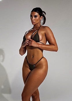 Jade Denby image 2 of 4