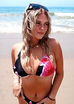 Jadyn Rayne image 1 of 3