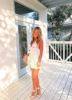 Jailyn Como image 2 of 4