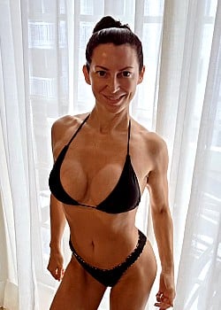 Jaime Fox image 2 of 2