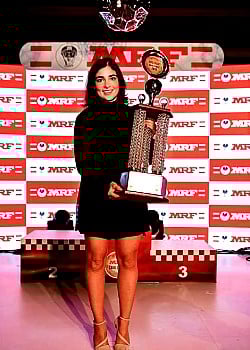 Jamie Chadwick image 3 of 3