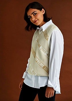 Jamie Chadwick image 1 of 3