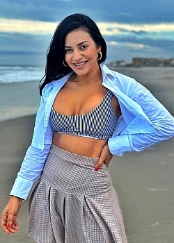 Janaina Dasilva image 2 of 3