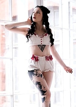 Jane Cherry image 2 of 4