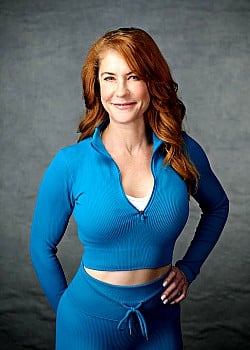 Janet Lynn Saunders image 2 of 4