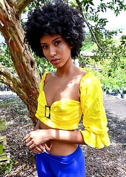 Janeth Black image 1 of 1
