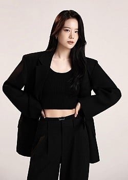 Jang Gyu-ri image 4 of 4