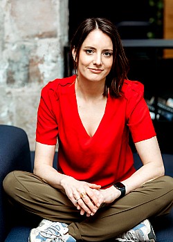 Janina Mutze image 4 of 4