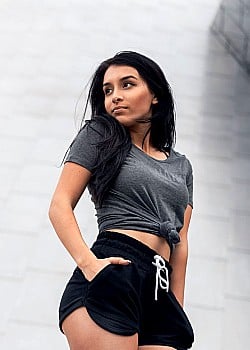Jasmine Garcia image 4 of 4