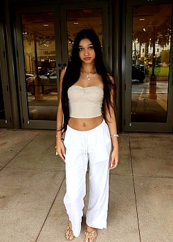 Jasmine Mir image 4 of 4