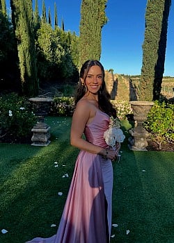 Jasmine Morales image 3 of 4