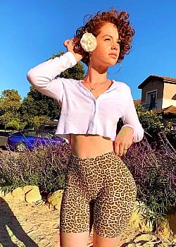 Jasmine Skye image 3 of 3