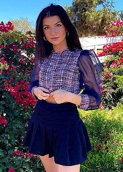 Jayna Fields image 2 of 4