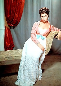 Jean Simmons image 3 of 4