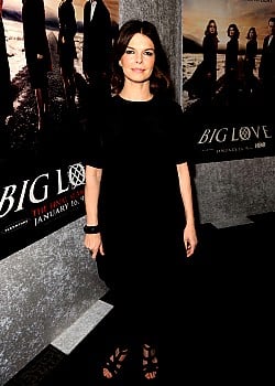 Jeanne Tripplehorn image 4 of 4