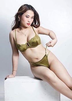 Jel Rose Zaide image 2 of 4