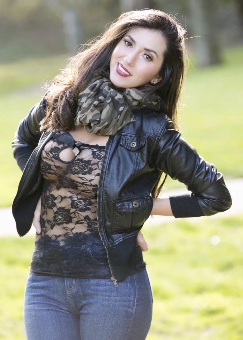 Jen Giggles - Free nude pics, galleries & more at Babepedia