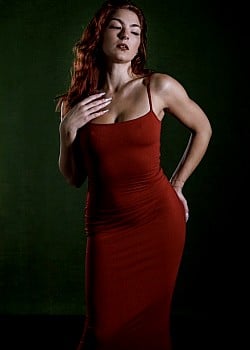 Jenie Gee image 3 of 3