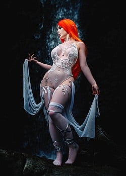 Jenna Lynn Meowri image 4 of 4