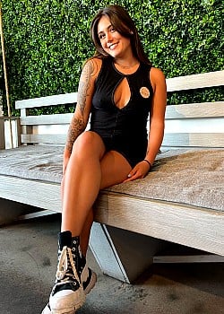 Jenna Pry image 2 of 3