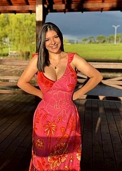 Jennifer Garay image 1 of 2