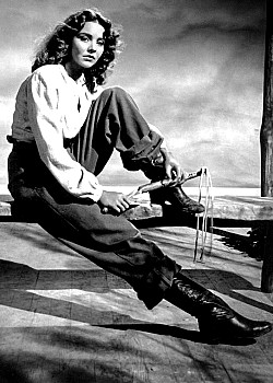 Jennifer Jones image 2 of 2
