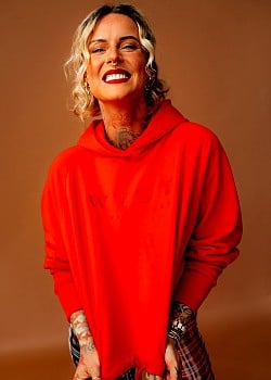 Jennifer Weist image 4 of 4