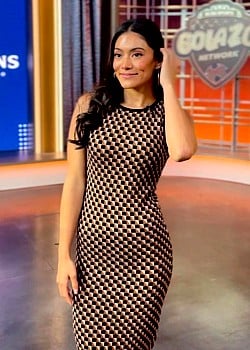 Jenny Chiu image 3 of 4