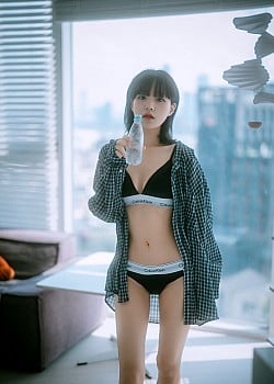 Jenny Jeong image 3 of 5
